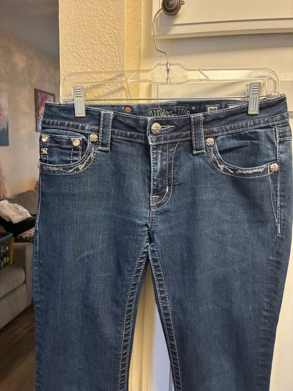 Miss Me signature Bootcut Jeans with embroidery and rhinestones - Picture 2 of 14